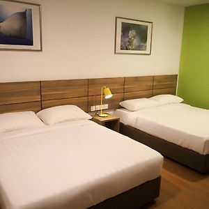Deluxe Zimmer mit zwei Einzelbetten